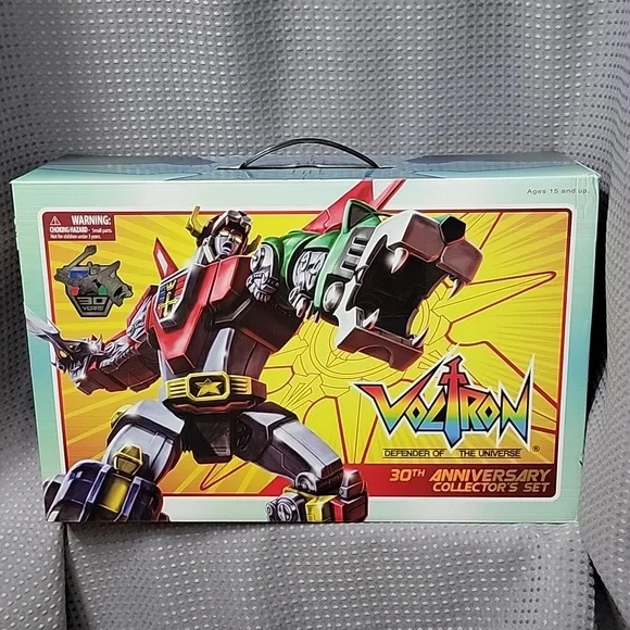 Voltron 30th Anniversary Collector's Set - Picture 1 of 10